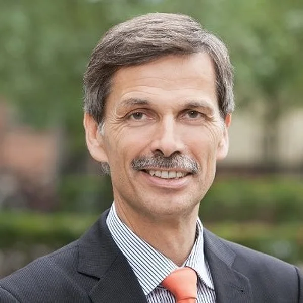 Prof. Dr. Dr. h.c. Jörg Becker
