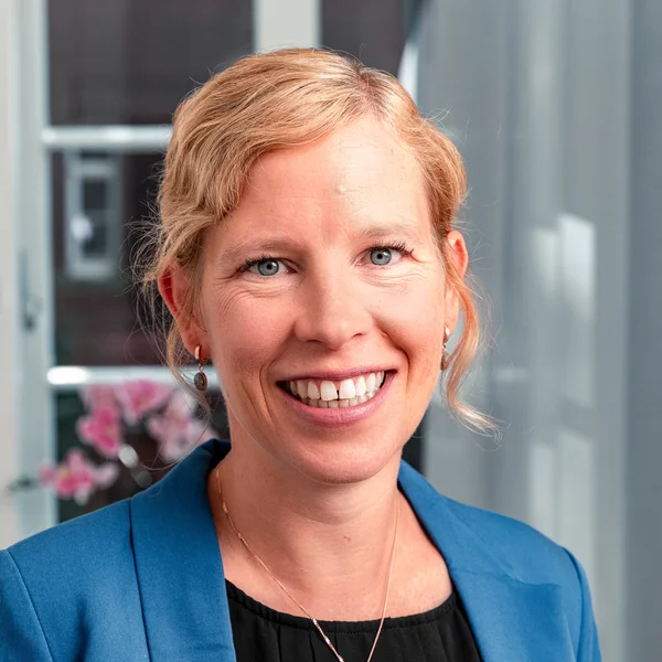 Dr. Katrin Bergener