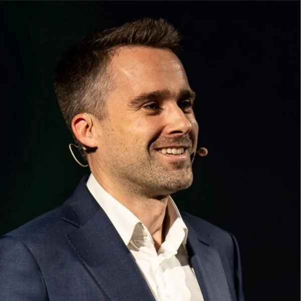 Prof. Dr. Tobias Brandt